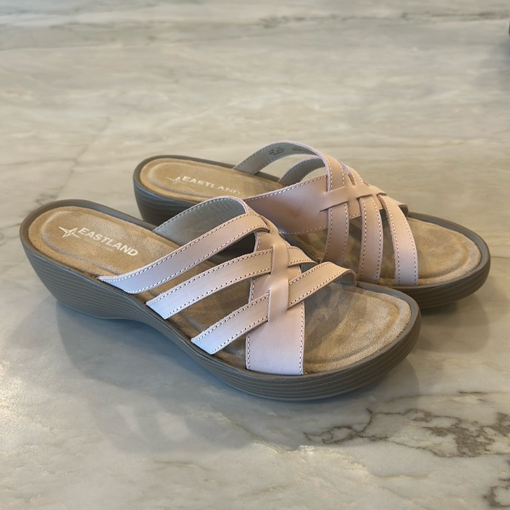 Eastland Poppy Sandals
